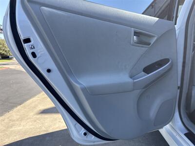 2012 Toyota Prius   - Photo 25 - Sacramento, CA 95826