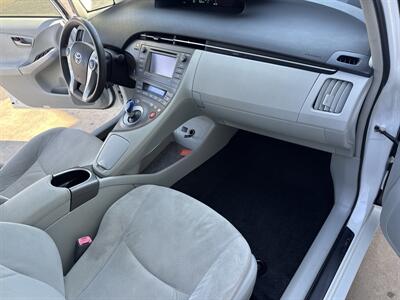 2012 Toyota Prius   - Photo 30 - Sacramento, CA 95826