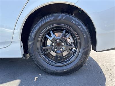 2012 Toyota Prius   - Photo 19 - Sacramento, CA 95826