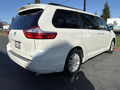 2016 Toyota Sienna XLE 7-Passenger Auto   - Photo 13 - Sacramento, CA 95826