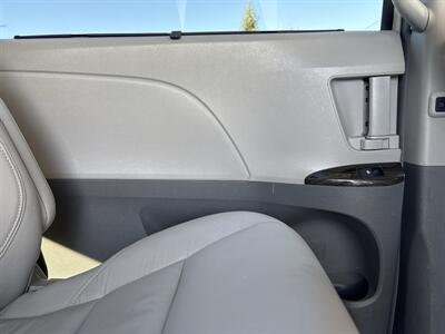2016 Toyota Sienna XLE 7-Passenger Auto   - Photo 36 - Sacramento, CA 95826