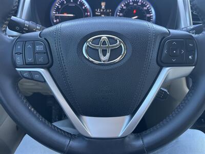 2016 Toyota Highlander Limited   - Photo 57 - Sacramento, CA 95826