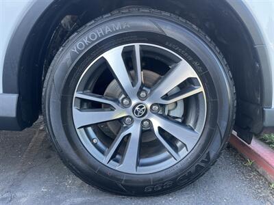2017 Toyota RAV4 XLE   - Photo 15 - Sacramento, CA 95826