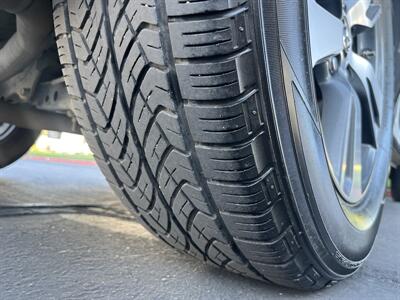 2017 Toyota RAV4 XLE   - Photo 16 - Sacramento, CA 95826