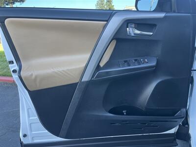 2017 Toyota RAV4 XLE   - Photo 26 - Sacramento, CA 95826
