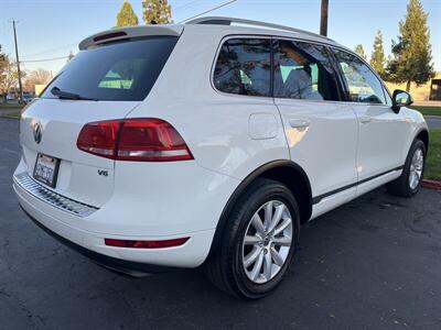 2011 Volkswagen Touareg VR6 Sport   - Photo 13 - Sacramento, CA 95826