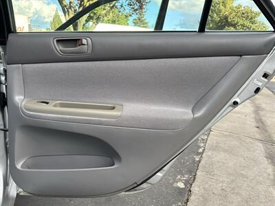 2002 Toyota Camry LE V6   - Photo 32 - Sacramento, CA 95826
