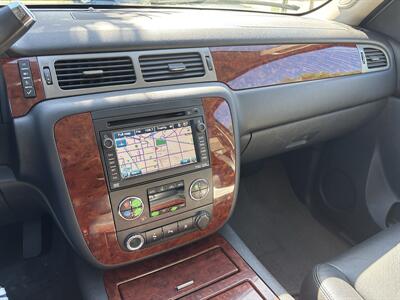 2011 Chevrolet Tahoe LTZ   - Photo 44 - Sacramento, CA 95826