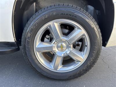 2011 Chevrolet Tahoe LTZ   - Photo 18 - Sacramento, CA 95826