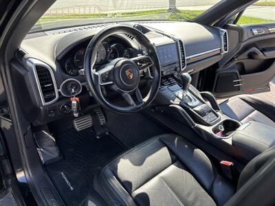 2017 Porsche Cayenne S E-Hybrid   - Photo 23 - Sacramento, CA 95826
