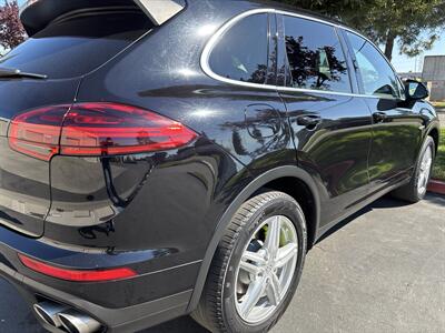 2017 Porsche Cayenne S E-Hybrid   - Photo 12 - Sacramento, CA 95826