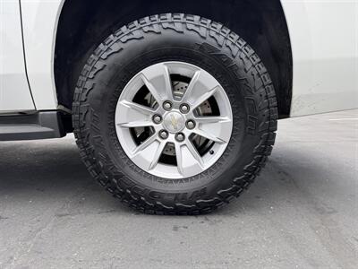 2016 Chevrolet Suburban LT 1500   - Photo 43 - Sacramento, CA 95826
