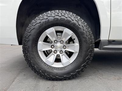 2016 Chevrolet Suburban LT 1500   - Photo 45 - Sacramento, CA 95826