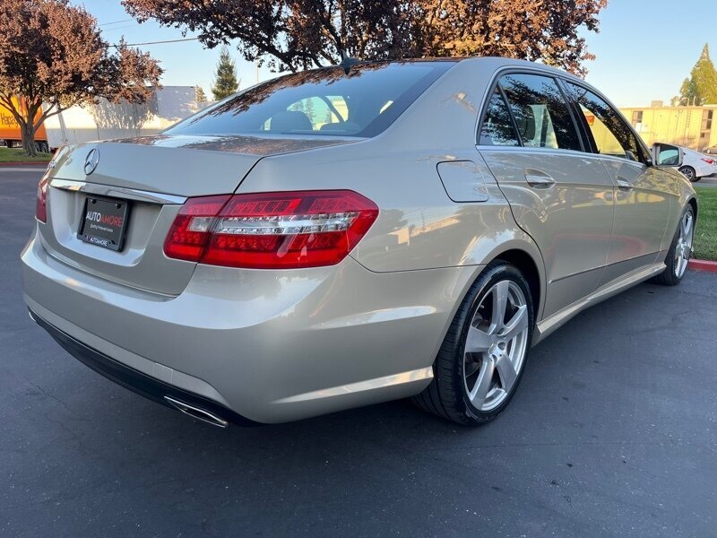 2010 Mercedes-Benz E-Class E350 Luxury photo 14