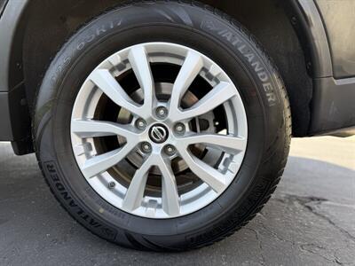 2019 Nissan Rogue S   - Photo 39 - Sacramento, CA 95826
