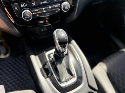 2019 Nissan Rogue S   - Photo 17 - Sacramento, CA 95826