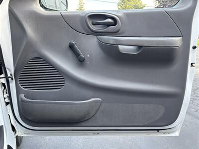 2002 Ford F-150 XL   - Photo 31 - Sacramento, CA 95826