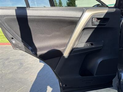 2013 Toyota RAV4 XLE   - Photo 31 - Sacramento, CA 95826