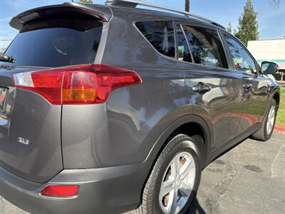 2013 Toyota RAV4 XLE   - Photo 12 - Sacramento, CA 95826