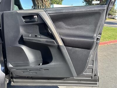 2013 Toyota RAV4 XLE   - Photo 38 - Sacramento, CA 95826