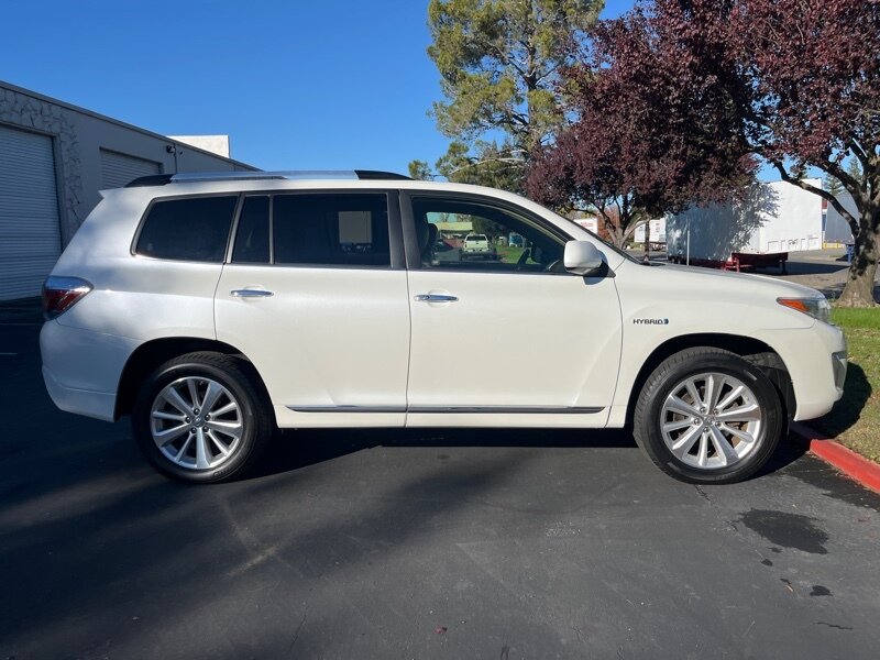 2012 Toyota Highlander Limited Hybrid photo 12