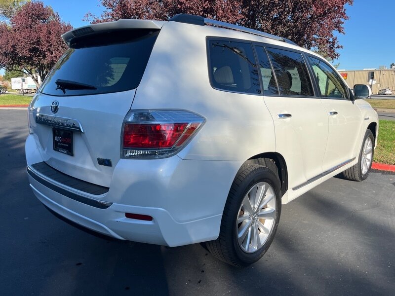 2012 Toyota Highlander Limited Hybrid photo 10