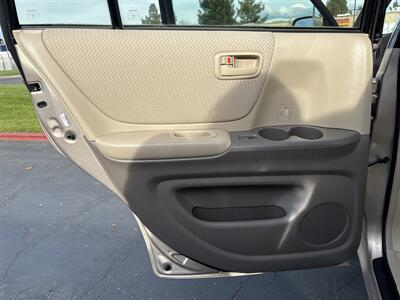 2005 Toyota Highlander   - Photo 30 - Sacramento, CA 95826