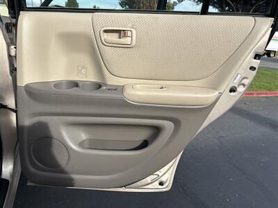 2005 Toyota Highlander   - Photo 34 - Sacramento, CA 95826