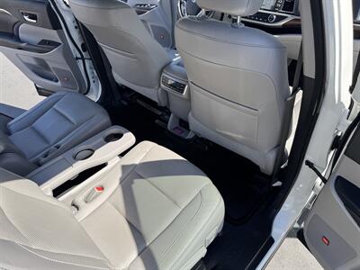 2016 Toyota Highlander Limited   - Photo 32 - Sacramento, CA 95826