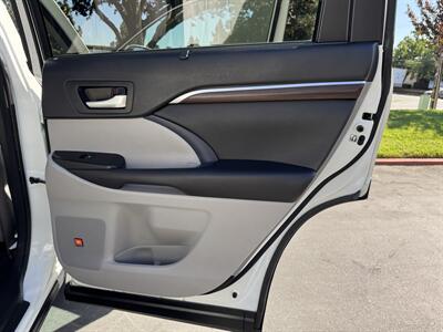 2016 Toyota Highlander Limited   - Photo 28 - Sacramento, CA 95826