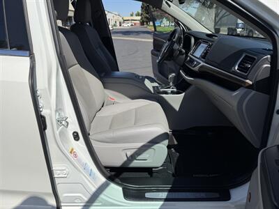 2016 Toyota Highlander Limited   - Photo 26 - Sacramento, CA 95826