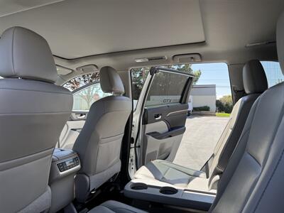 2016 Toyota Highlander Limited   - Photo 37 - Sacramento, CA 95826