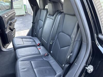 2014 Porsche Cayenne   - Photo 32 - Sacramento, CA 95826