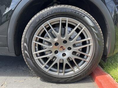 2013 Porsche Cayenne   - Photo 15 - Sacramento, CA 95826