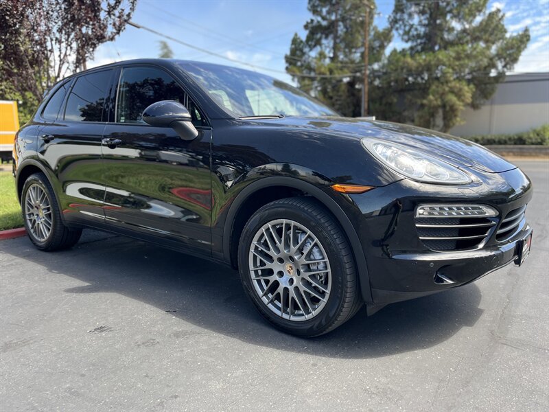 2013-Porsche-Cayenne-WP1AA2A24DLA10028