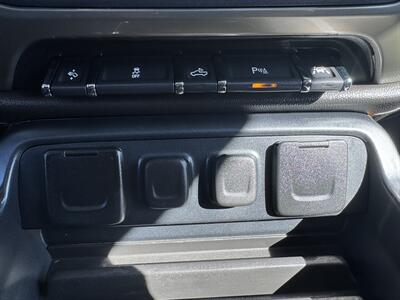 2017 Chevrolet Silverado 1500 High Country   - Photo 28 - Sacramento, CA 95826