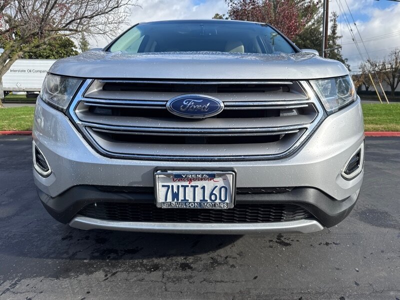 2016 Ford Edge Titanium photo 5