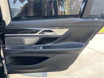 2018 BMW 750i   - Photo 34 - Sacramento, CA 95826