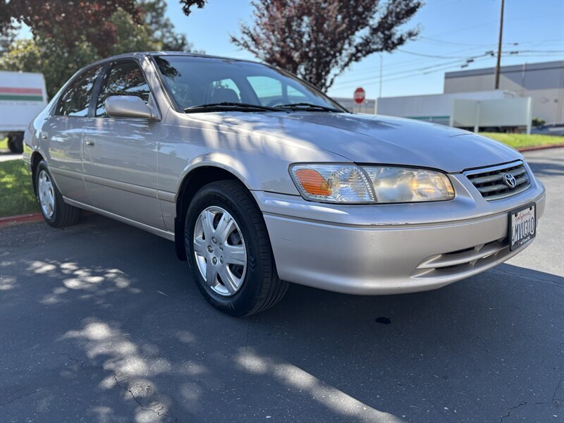 2000 Toyota Camry