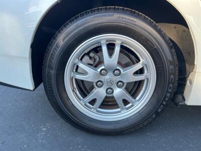 2010 Toyota Prius III   - Photo 16 - Sacramento, CA 95826
