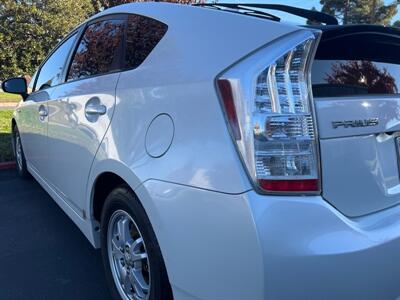 2010 Toyota Prius III   - Photo 9 - Sacramento, CA 95826
