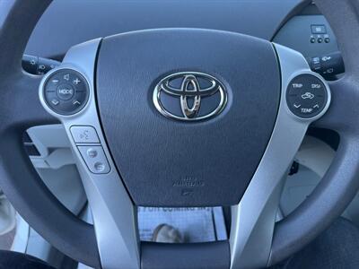 2010 Toyota Prius III   - Photo 39 - Sacramento, CA 95826
