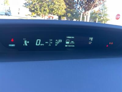 2010 Toyota Prius III   - Photo 40 - Sacramento, CA 95826