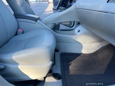 2010 Toyota Prius III   - Photo 35 - Sacramento, CA 95826
