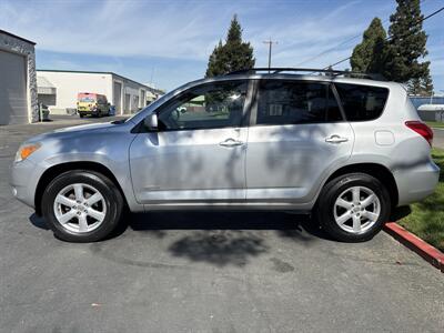 2008 Toyota RAV4 Limited   - Photo 8 - Sacramento, CA 95826