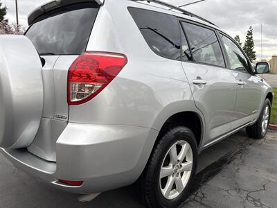 2008 Toyota RAV4 Limited   - Photo 12 - Sacramento, CA 95826