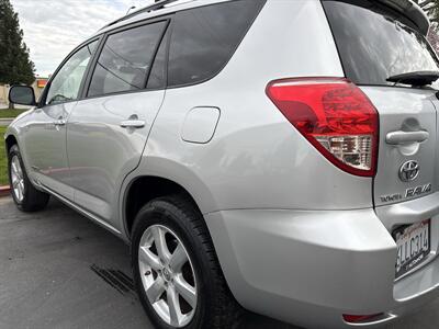 2008 Toyota RAV4 Limited   - Photo 10 - Sacramento, CA 95826