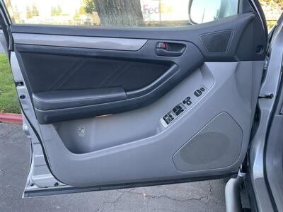 2006 Toyota 4Runner SR5 - Photo 26 - Sacramento, CA 95826