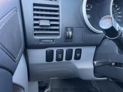 2006 Toyota 4Runner SR5 - Photo 44 - Sacramento, CA 95826