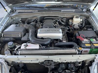 2006 Toyota 4Runner SR5 - Photo 39 - Sacramento, CA 95826